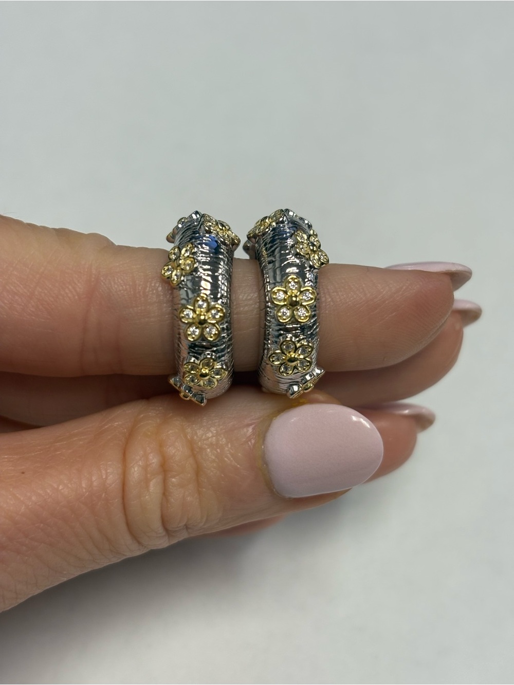 Suzy Levian Sterling Silver Two-Tone White CZ Floral Hoop Earrings NWT